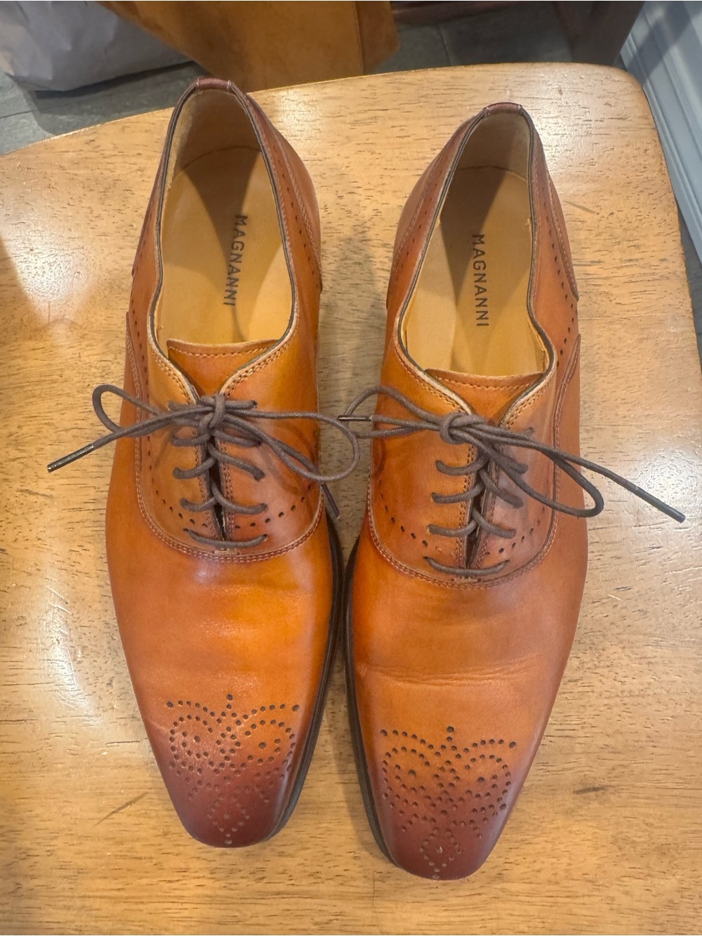 Magnanni Tan Cognac Leather Brogue Derby Shoes